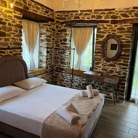 Theokleia_guest House